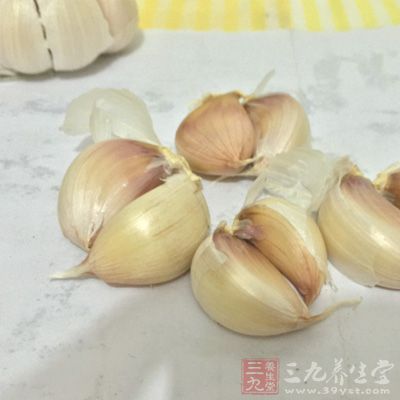 大蒜粥既能強身健體，又能達瘦身效果，不妨常服