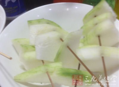 冬瓜清洗干淨後切塊