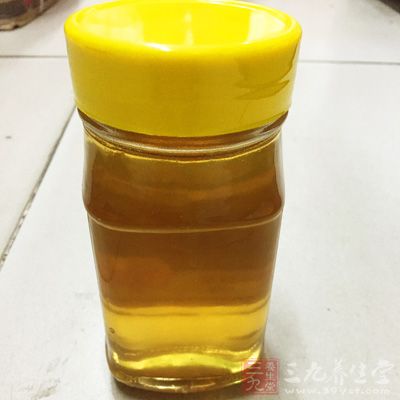 適量的蜂蜜 適量的蜂蜜