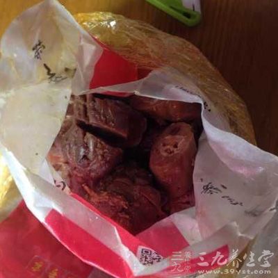 待涼後斬斷，就可以食用了