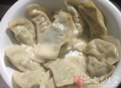 我們都可以自己在家裡包羊肉餡餃子吃
