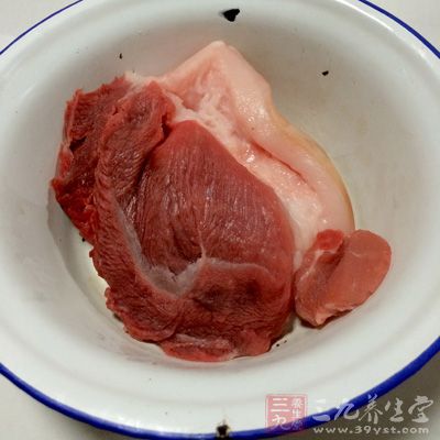 豬裡脊肉450克 豬裡脊肉450克