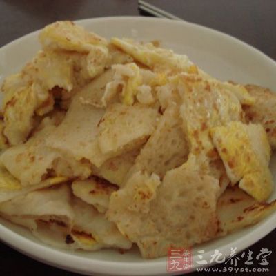 撒上辣椒粉炒勻即可