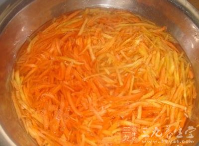 胡蘿卜擦絲備用