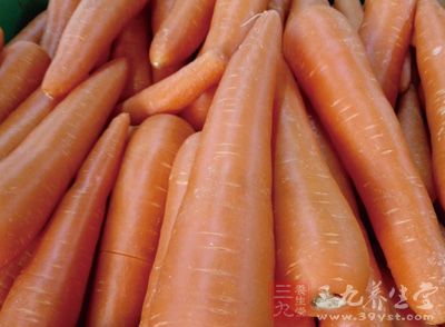 原料:適量胡蘿卜 原料:適量胡蘿卜