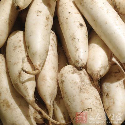 將白蘿卜清洗干淨