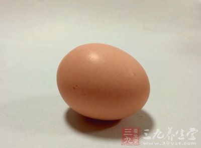 蛋白4個,蛋黃4個,奶油芝士250克,細紗糖60克等 蛋白4個,蛋黃4個,奶油芝士250克,細紗糖60克等