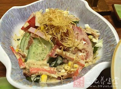 金槍魚蔬菜沙拉