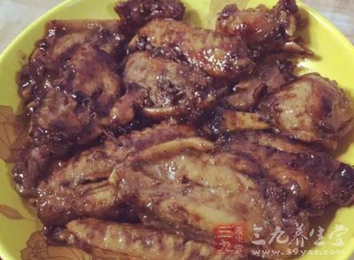 相信有很多人在家裡也嘗試做過可樂雞翅