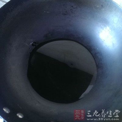 鍋干鍋燒熱
