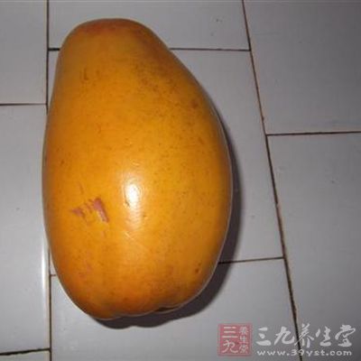 選擇大小適中的木瓜就可以了