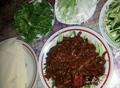京醬肉絲的做法二
