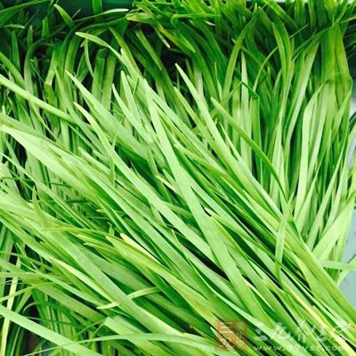 蝦250克、豬肉50克、韭菜30克 蝦250克、豬肉50克、韭菜30克