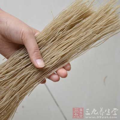 干紅薯粉條1小把 干紅薯粉條1小把