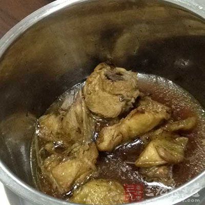 冬菇與雞肉搭配能更好地滋補調理 冬菇與雞肉搭配能更好地滋補調理