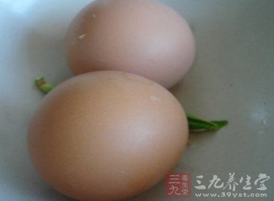 副食：白水蛋2個