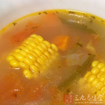 蔬菜湯喝到體內,會產生三十多種以上的生物化學作用 蔬菜湯喝到體內,會產生三十多種以上的生物化學作用