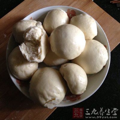 牛奶黑芝麻小饅頭 牛奶黑芝麻小饅頭