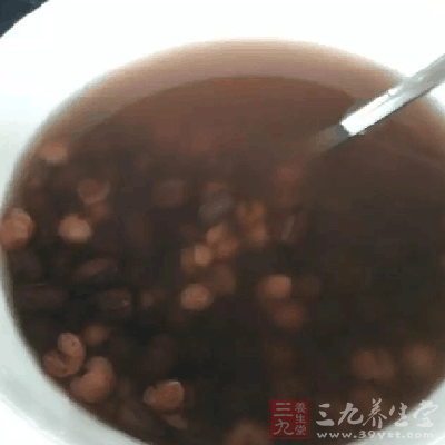 需要紅棗10枚黑米100克