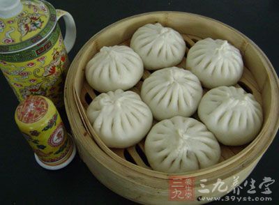 鍋中水開上汽後在蒸15分鐘好了，閉火後，不要馬上揭開鍋蓋，待2-3分鐘後在揭開鍋蓋