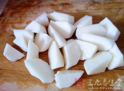 材料:生山藥30克 材料:生山藥30克