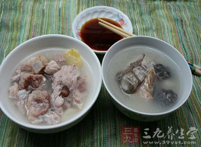 鳄魚煲湯的做法二