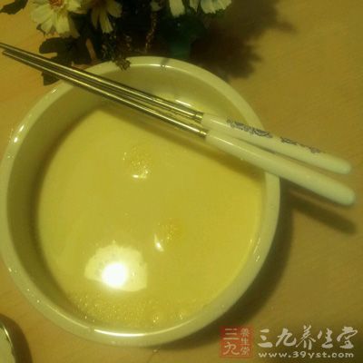 牛奶蛋花做法
