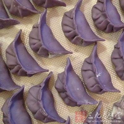 紫甘藍水餃的做法