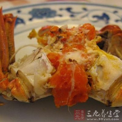 至蟹殼由發青變為鮮紅色、蟹肉成熟時