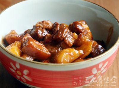 紅燒肉炖土豆做法一