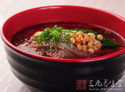 酸辣粉是四川、重慶的一種特色小吃