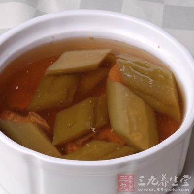 黃花菜苦瓜湯 黃花菜苦瓜湯