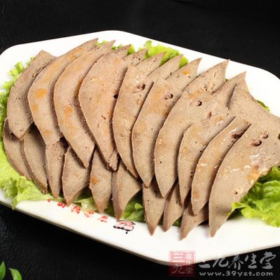 粳米200克，豬肝60克，食鹽