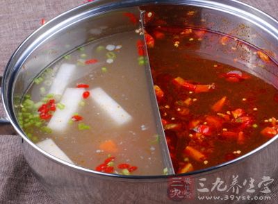 火鍋底料的有很多種類，方法也是各不相同
