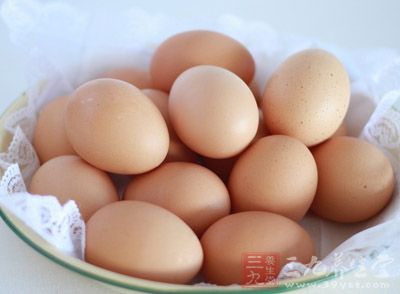材料：雞蛋、西紅柿
