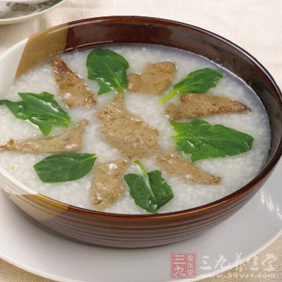 豬肝粥具有補血明目