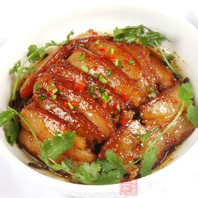 芋艿扣肉的做法 芋艿扣肉的做法