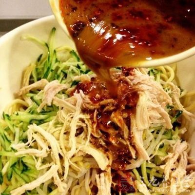 祛濕開胃的咖喱雞絲荞麥面 祛濕開胃的咖喱雞絲荞麥面