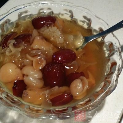 桂圓紅棗蓮子湯