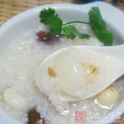 百合蓮子瘦肉粥