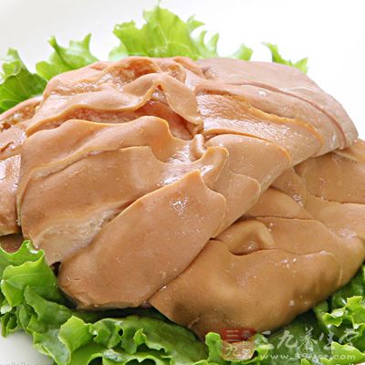 豬肚味甘，性微溫，歸脾、胃經