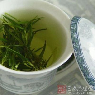 喜歡喝茶的朋友配上一些綠茶