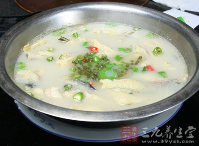 清湯魚是魚類中的一種，吃清湯魚有延年益壽的功效