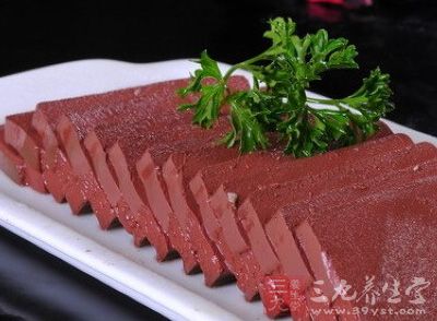 適量的豬血