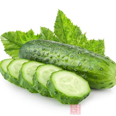黃瓜宜削去頭尾，才無苦味