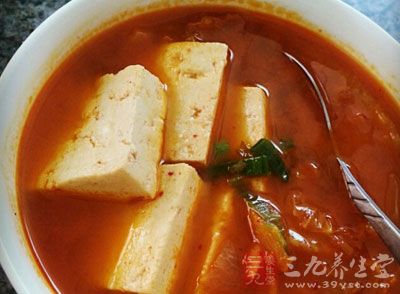 辣白菜豆腐湯