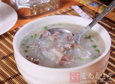 豬肝粥是具有很好的滋補功效的粥 豬肝粥是具有很好的滋補功效的粥