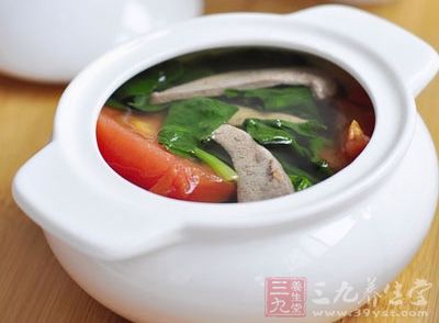 黑木耳滾豬肝湯 黑木耳滾豬肝湯