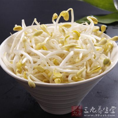 豆芽還富含膳食纖維，是便秘患者的健康蔬菜，有預防消化道癌症