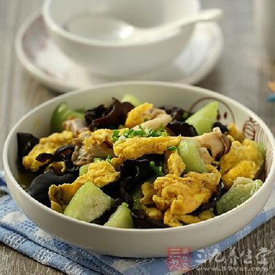 家常醬香雙孢菇炒肉 家常醬香雙孢菇炒肉